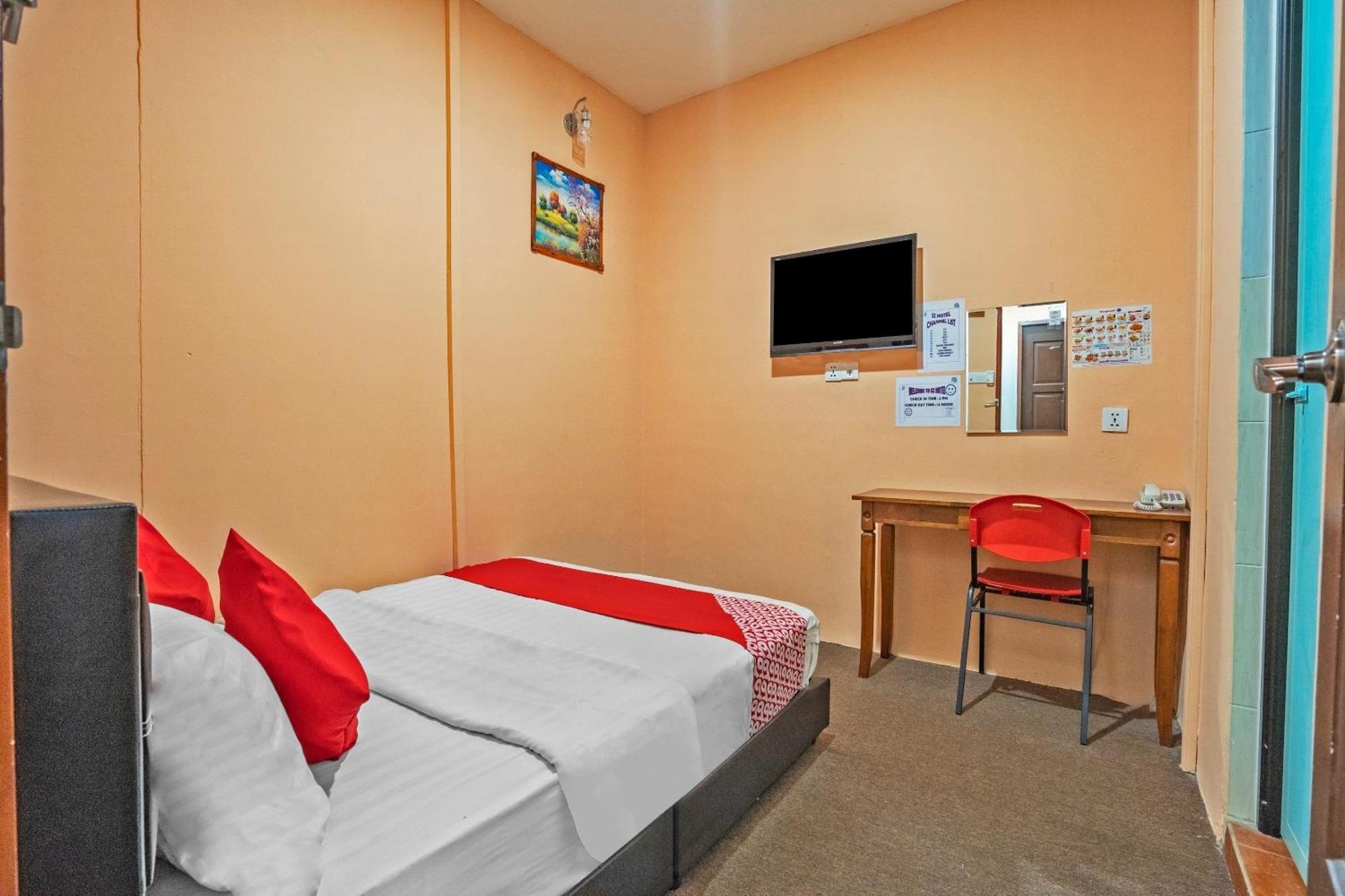 Sz Hotel Lumut Bagian luar foto